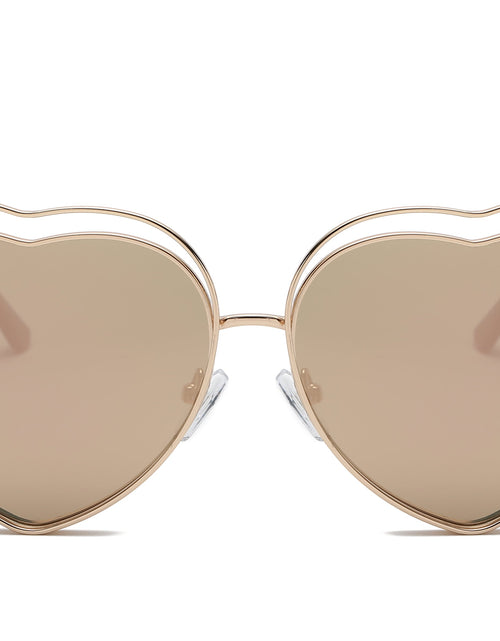 Load image into Gallery viewer, Astrid Sunglasses
