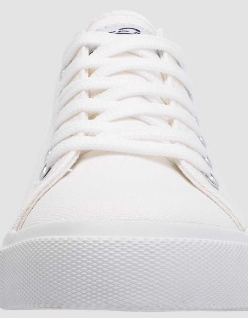 Load image into Gallery viewer, Retro Low Top All White Casual Summer Sneaker
