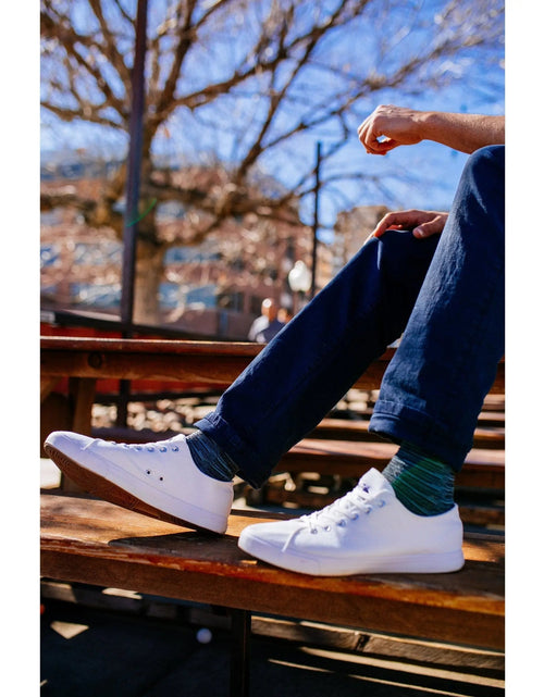 Load image into Gallery viewer, Retro Low Top All White Casual Summer Sneaker
