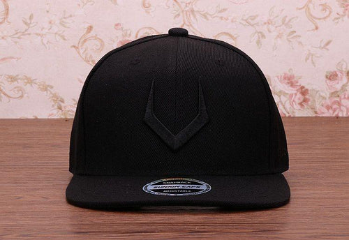 Load image into Gallery viewer, 3D Pierced Embroidery Hip Hop Flat Bill Baseball Cap
